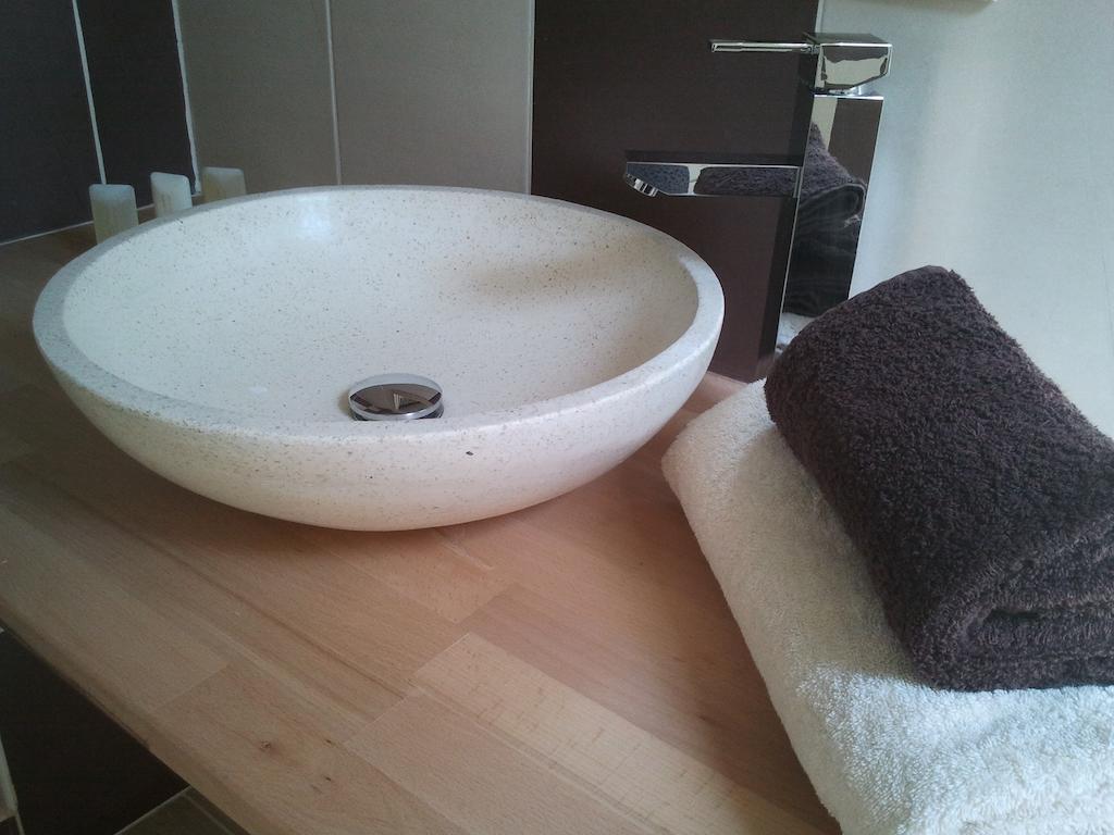 Chambres D'Hotes La Grange Au Bois Champagne-et-Fontaine ห้อง รูปภาพ