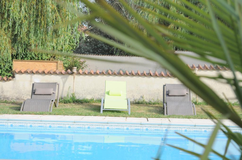 Chambres D'Hotes La Grange Au Bois Champagne-et-Fontaine ห้อง รูปภาพ